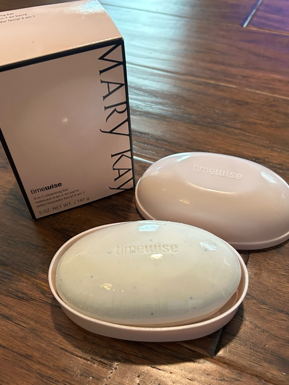 Mary Kay TimeWise Cleansing Bar- New in Box